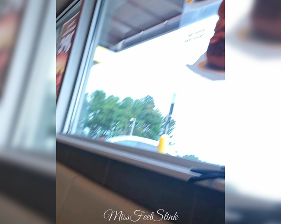 Tori Valentine aka missfeetstinkvip Foot Fetish - 08-10-2023 OnlyFans Video - What was supposed to be a quick dinner at McDonalds turned into a video for you