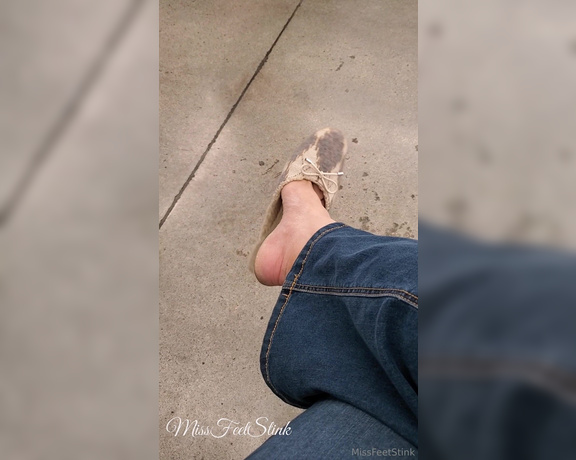 Tori Valentine aka missfeetstinkvip Foot Fetish - 02-04-2024 OnlyFans Video - Where are my danglers at Is thatva term in the foot fetish community Probably not