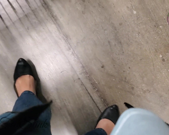 Tori Valentine aka missfeetstinkvip Foot Fetish - 02-17-2024 OnlyFans Video - Several of you enjoy watching me lose my shoes in public places amp walk around barefoot