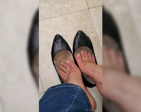 Tori Valentine aka missfeetstinkvip Foot Fetish - 03-17-2024 OnlyFans Video - This is one of my most requested scenarios