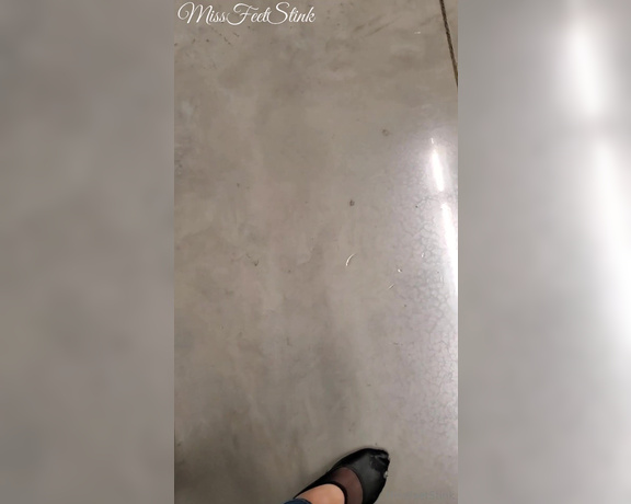 Tori Valentine aka missfeetstinkvip Foot Fetish - 01-27-2024 OnlyFans Video - Some of you like sweaty toe prints