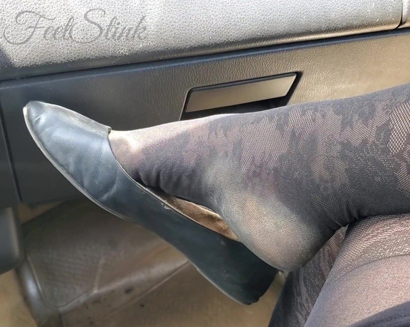 Tori Valentine aka missfeetstinkvip Foot Fetish - 03-26-2024 OnlyFans Video - Inside your car, with my stinky black flats amp these worn several times without washing them