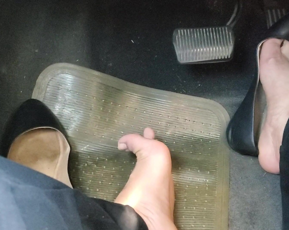 Tori Valentine aka missfeetstinkvip Foot Fetish - 05-09-2024 OnlyFans Video - Youre the one that suggested we carpool to work