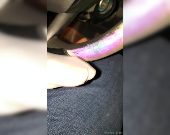 Tori Valentine aka missfeetstinkvip Foot Fetish - 04-17-2024 OnlyFans Video - Heres two different clips of what my nylons amp socks look like, fresh out of mules