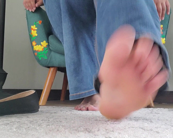 Tori Valentine aka missfeetstinkvip Foot Fetish - 05-04-2024 OnlyFans Video - I see that changing the locks didnt keep you out You know, most people that break