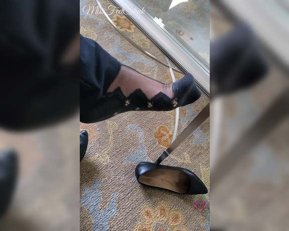 Tori Valentine aka missfeetstinkvip Foot Fetish - 06-19-2024 OnlyFans Video - I found 3 random shorter vid clips from work that Ive never posted