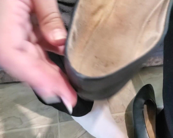 Tori Valentine aka missfeetstinkvip Foot Fetish - 07-16-2024 OnlyFans Video - Not in a good mood this evening Work was complete hell