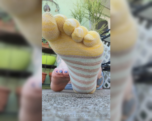 Twisted Toes aka twistedtoes Foot Fetish - 12-31-2022 OnlyFans Video - Leaked twistedtoes 74847