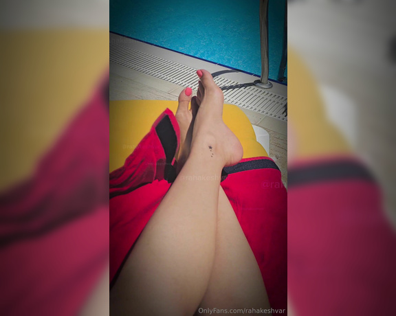 MISTRESS RAHA aka rahakeshvar - 07-01-2024 OnlyFans Video - Kissing these beautiful legs desires