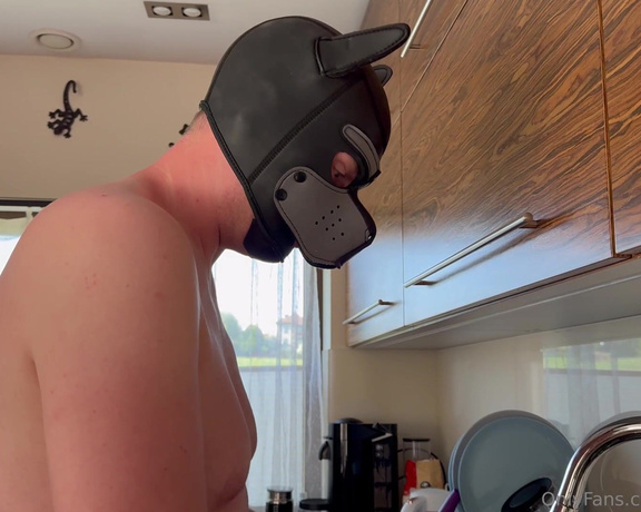 RussianQoS aka russianqos Femdom - 05-13-2024 OnlyFans Video - Another chore _ dishwashing Its totally his initiative to wash dishes after food