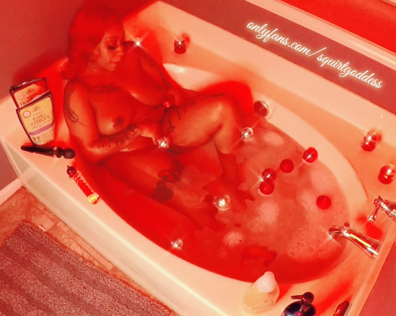 SGODDESS aka sgoddess Findom - 12-18-2020 OnlyFans Video - Ornaments and hot bath