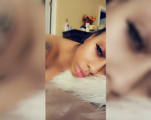 SGODDESS aka sgoddess Findom - 12-03-2019 OnlyFans Video - Let me lay next to you and look deep in your eyes