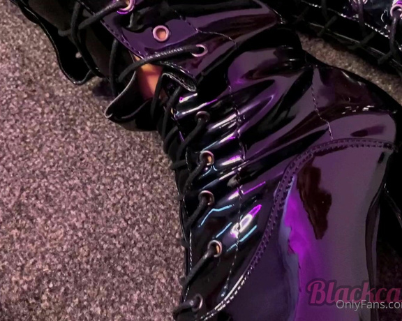 Beth Black aka blackcatbeth Femdom - 09-13-2022 OnlyFans Video - Would you fuck me with or without these boots on