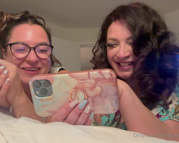 Goddess monica aka goddessmonica00w Foot Fetish - 02-27-2024 OnlyFans Video - i love to fight  this is mine and heavenlys reaction to our wrestling video