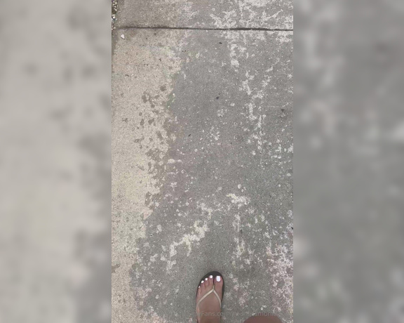 Goddess monica aka goddessmonica00w Foot Fetish - 05-01-2024 OnlyFans Video - white toes and flip flops