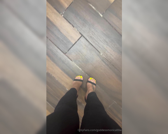 Goddess monica aka goddessmonica00w Foot Fetish - 03-19-2024 OnlyFans Video - just finished another lovely experience with my fav couple in ct