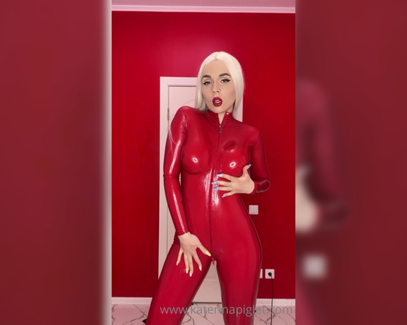 Katerina Piglet aka katerinapiglet Femdom - 04-06-2021 OnlyFans Video - I finally have this catsuit  And thanks to you I am very happy thank you