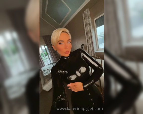 Katerina Piglet aka katerinapiglet Femdom - 06-18-2021 OnlyFans Video - This dress blew up my instagram but Im interested in your opinion