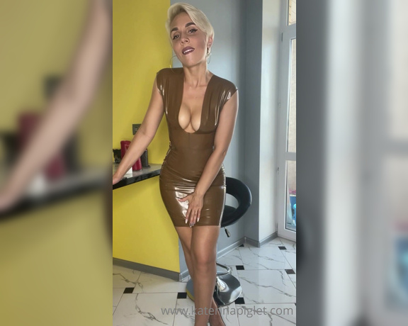 Katerina Piglet aka katerinapiglet Femdom - 08-02-2021 OnlyFans Video - This dress excites me, how can this be