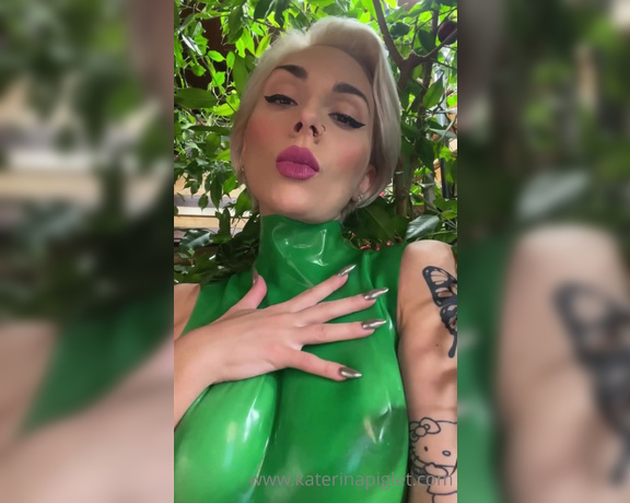 Katerina Piglet aka katerinapiglet Femdom - 04-29-2022 OnlyFans Video - Soon I will be back in the plants only already on the street and in the