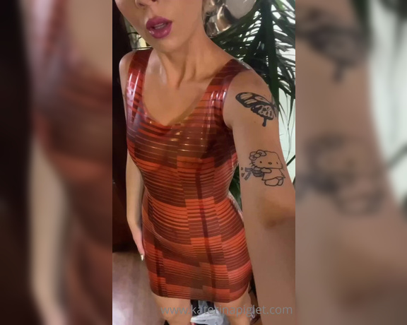 Katerina Piglet aka katerinapiglet Femdom - 04-09-2023 OnlyFans Video - I dont really like geometric prints on latex, but due to the fact that this dress