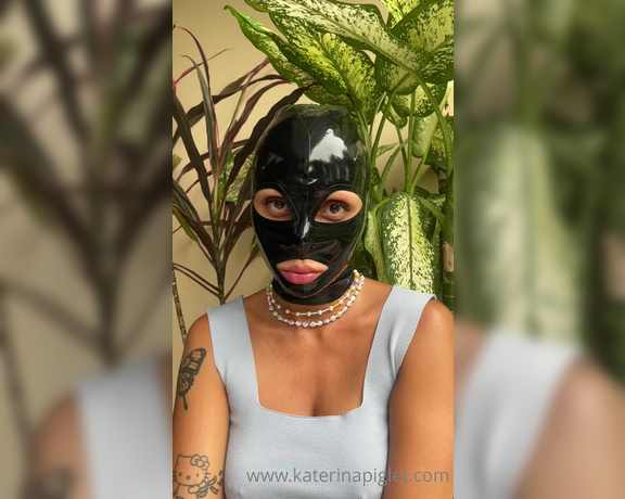 Katerina Piglet aka katerinapiglet Femdom - 07-13-2022 OnlyFans Video - Sometimes I have a very strong love for masks