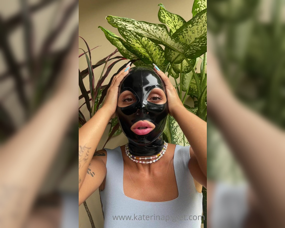 Katerina Piglet aka katerinapiglet Femdom - 07-13-2022 OnlyFans Video - Sometimes I have a very strong love for masks