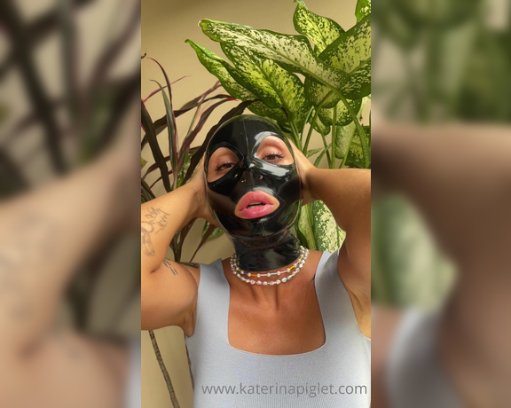 Katerina Piglet aka katerinapiglet Femdom - 07-13-2022 OnlyFans Video - Sometimes I have a very strong love for masks