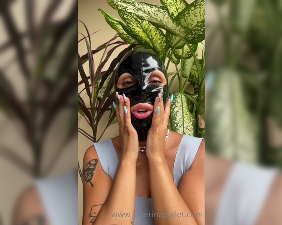 Katerina Piglet aka katerinapiglet Femdom - 07-13-2022 OnlyFans Video - Sometimes I have a very strong love for masks