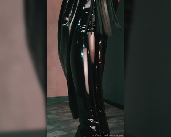 Katerina Piglet aka katerinapiglet Femdom - 04-10-2019 OnlyFans Video - Im thinking about new video