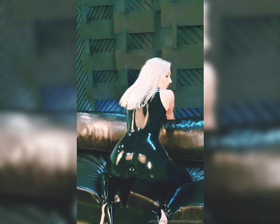 Katerina Piglet aka katerinapiglet Femdom - 04-22-2019 OnlyFans Video - Video for whom adore back view