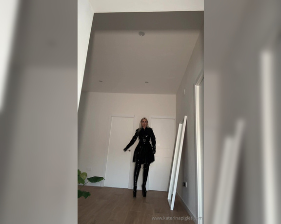 Katerina Piglet aka katerinapiglet Femdom - 10-03-2024 OnlyFans Video - Two layers