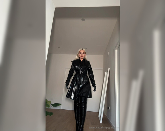 Katerina Piglet aka katerinapiglet Femdom - 10-03-2024 OnlyFans Video - Two layers