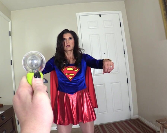 Constance aka modelconstance1 - 25-12-2019 OnlyFans Video - Part 15 Video onlyfans tomiko_1 SuperTomi Confused superhero