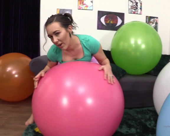 Constance aka modelconstance1 - 27-11-2019 OnlyFans Video - Part 2 of 5 Video Balloons of Sinn sinnsage onlyfans popping