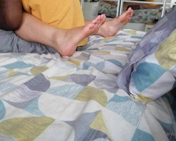 Lou In Heels aka louinheels - 10-08-2022 OnlyFans Video - Soo it started off with a lovely massage cuck doing as he is told