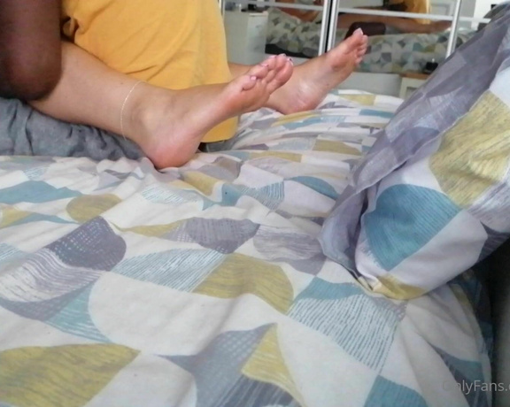 Lou In Heels aka louinheels - 10-08-2022 OnlyFans Video - Soo it started off with a lovely massage cuck doing as he is told