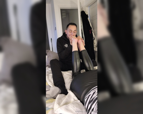 Lou In Heels aka louinheels - 17-02-2024 OnlyFans Video - More worship of my perfect soles xxx