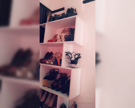 Ruby Onyx aka Ruby_onyx OnlyFans - OMG I got TWO pairs of heels from my wishlist yesterday! They look nice on my shoe shelf! Thank 3