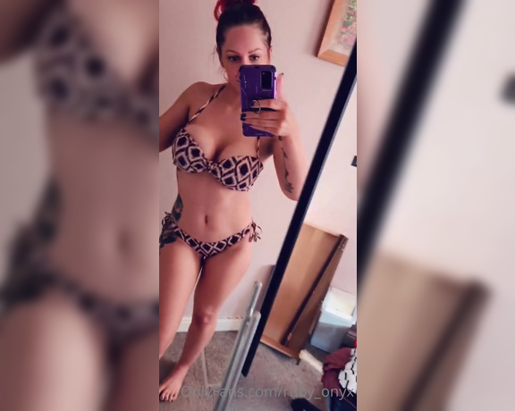 Ruby Onyx aka Ruby_onyx OnlyFans - Which bikini! 2