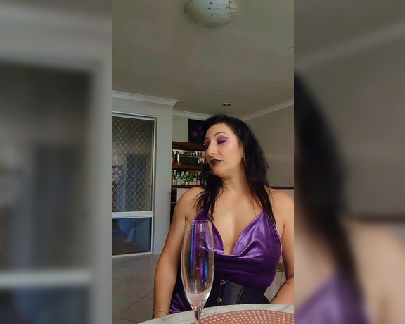 Mistress DeVille aka deville mistress - 07-02-2024 OnlyFans Video - How to cook for and serve Mistress_4 My pet prepared a del