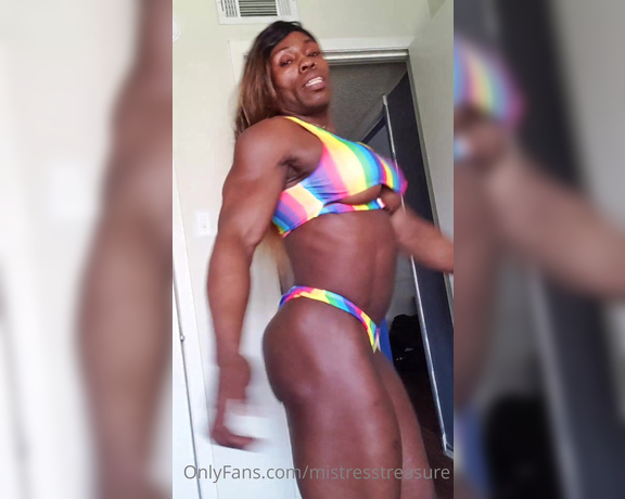 Victoria D aka mistresstreasure - 06-06-2022 OnlyFans Video - Nothing like a rainbow to brighten up your day_16 well clas