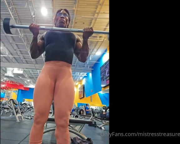 Victoria D aka mistresstreasure - 12-06-2024 OnlyFans Video - when you about that gym life_7