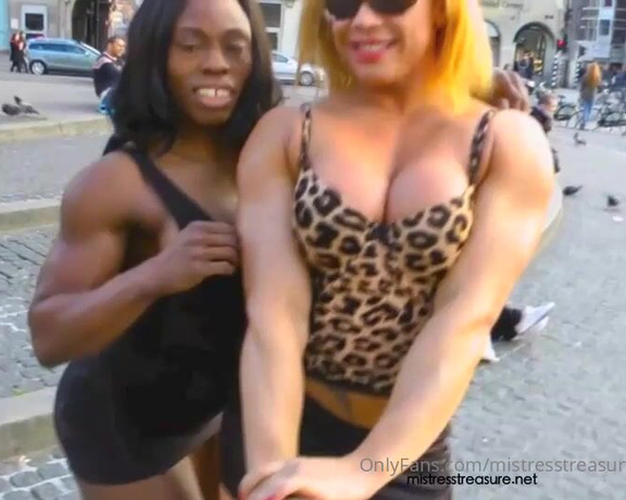 Victoria D aka mistresstreasure - 28-06-2020 OnlyFans Video - What happens when you take to FBB toss in the square  wearin