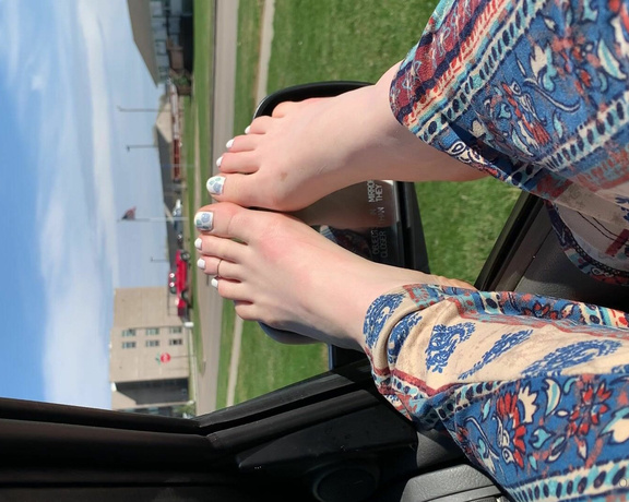 Kinkerbell aka itskinkerbell_feet Foot Fetish - 04-09-2020 OnlyFans Video - From last weekend