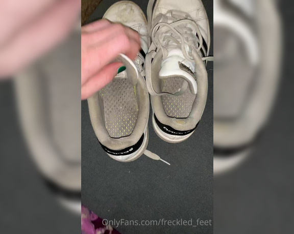 Kinkerbell aka itskinkerbell_feet Foot Fetish - 09-23-2021 OnlyFans Video - I have two pairs of used shoes for sale Birkenstocks amp Adidas superstars