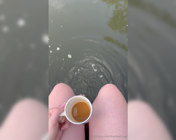 Kinkerbell aka itskinkerbell_feet Foot Fetish - 07-14-2024 OnlyFans Video - A weekend at the lake was just what I needed