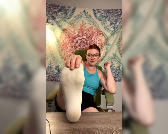 Kinkerbell aka itskinkerbell_feet Foot Fetish - 10-05-2024 OnlyFans Video - Stream started at 10052024 1229 am