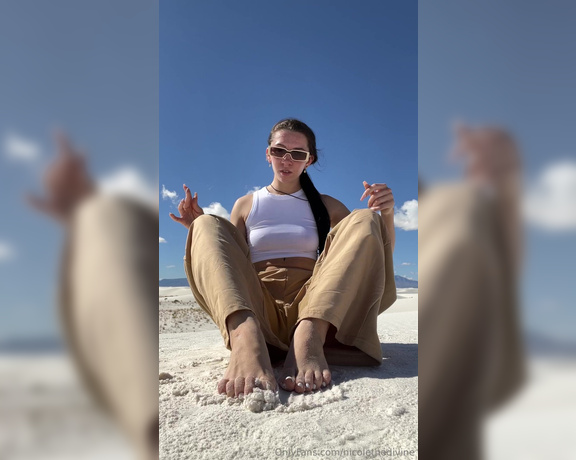 Nicole the Divine aka nicolethedivine Foot Fetish - 10-26-2023 OnlyFans Video - Would you lick the sand off them