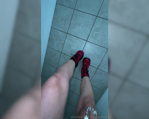 Nicole the Divine aka nicolethedivine Foot Fetish - 10-02-2024 OnlyFans Video - Your worst nightmare coming to crush you amp take ur soul  Cheers to the beginning